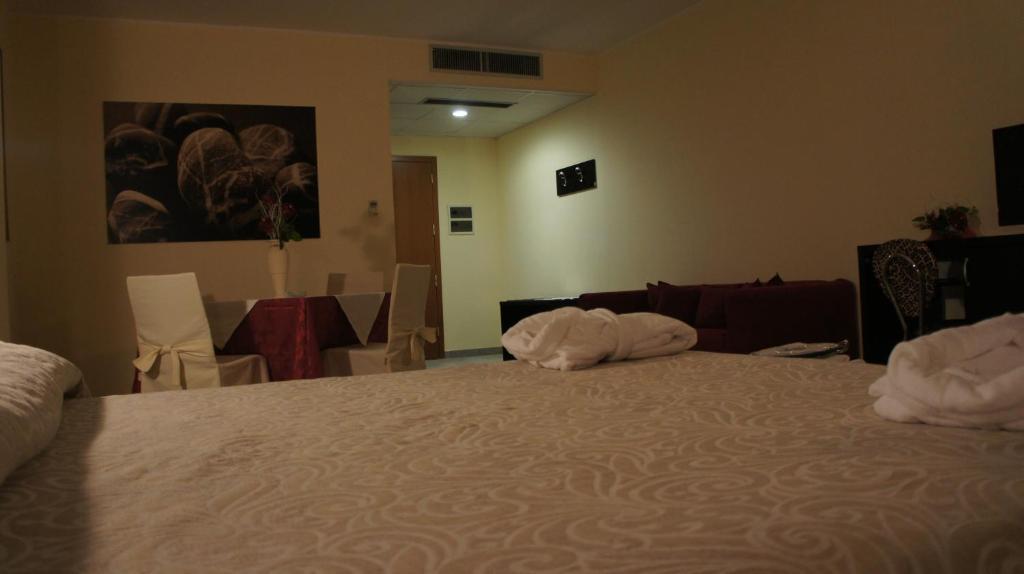 Hotel Le Sorgenti Popoli Room photo